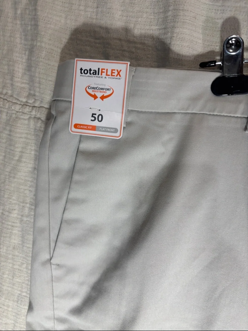 Roundtree & Yorke Men's Light Gray Flat Front Shorts NWT Size 50 Big&Tall